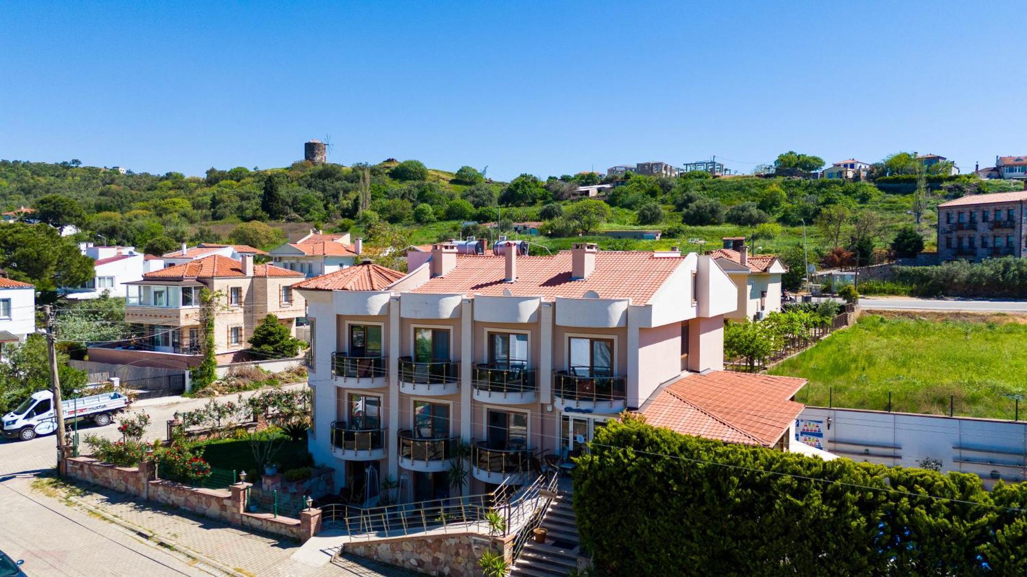 Cunda Giritlioglu Otel Adult Only Ayvalik Exterior photo