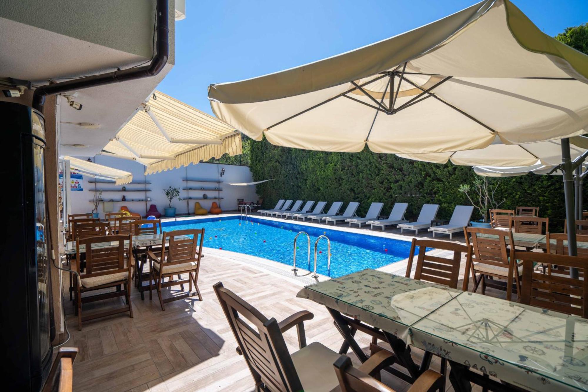 Cunda Giritlioglu Otel Adult Only Ayvalik Exterior photo